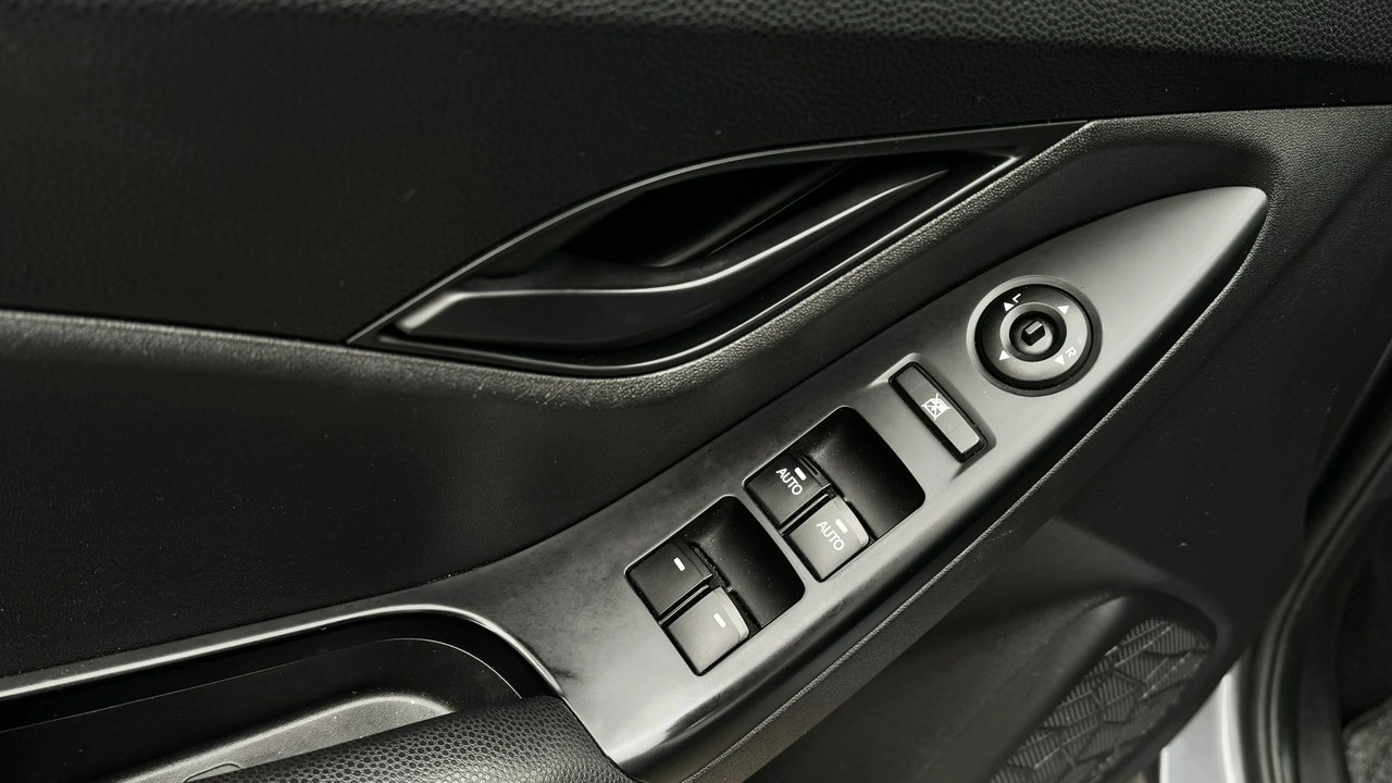 Hyundai ix20 - Zdjęcie 27