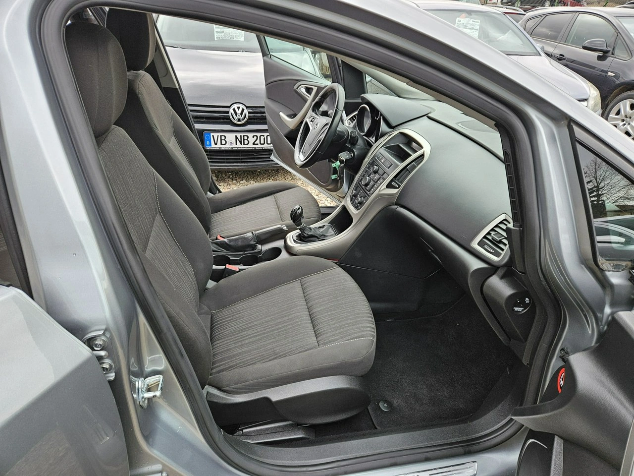 Opel Astra - Zdjęcie 9