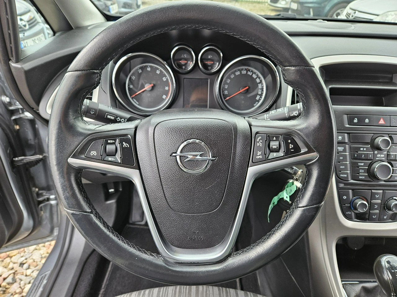 Opel Astra - Zdjęcie 15