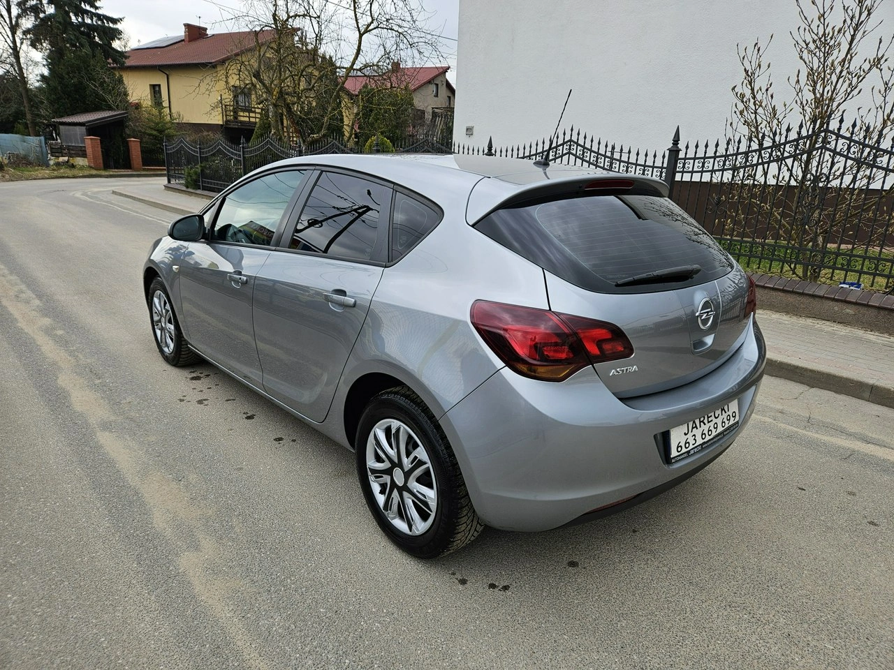Opel Astra - Zdjęcie 5