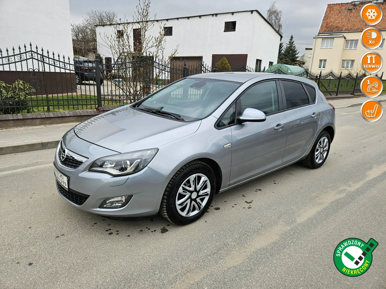 Opel Astra - Główne zdjęcie