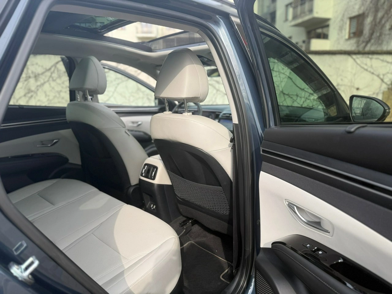 Hyundai Tucson - Zdjęcie 9