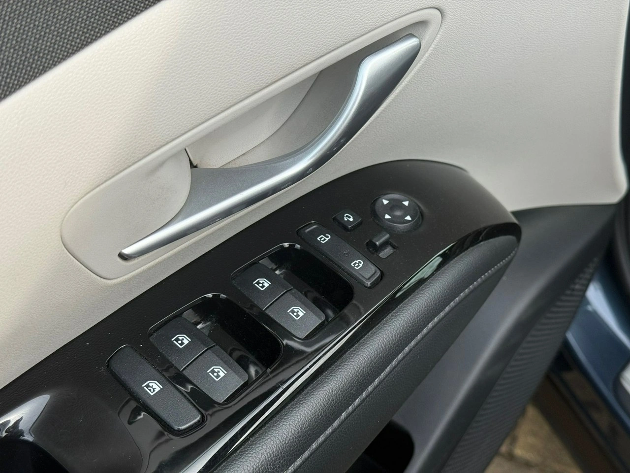 Hyundai Tucson - Zdjęcie 23