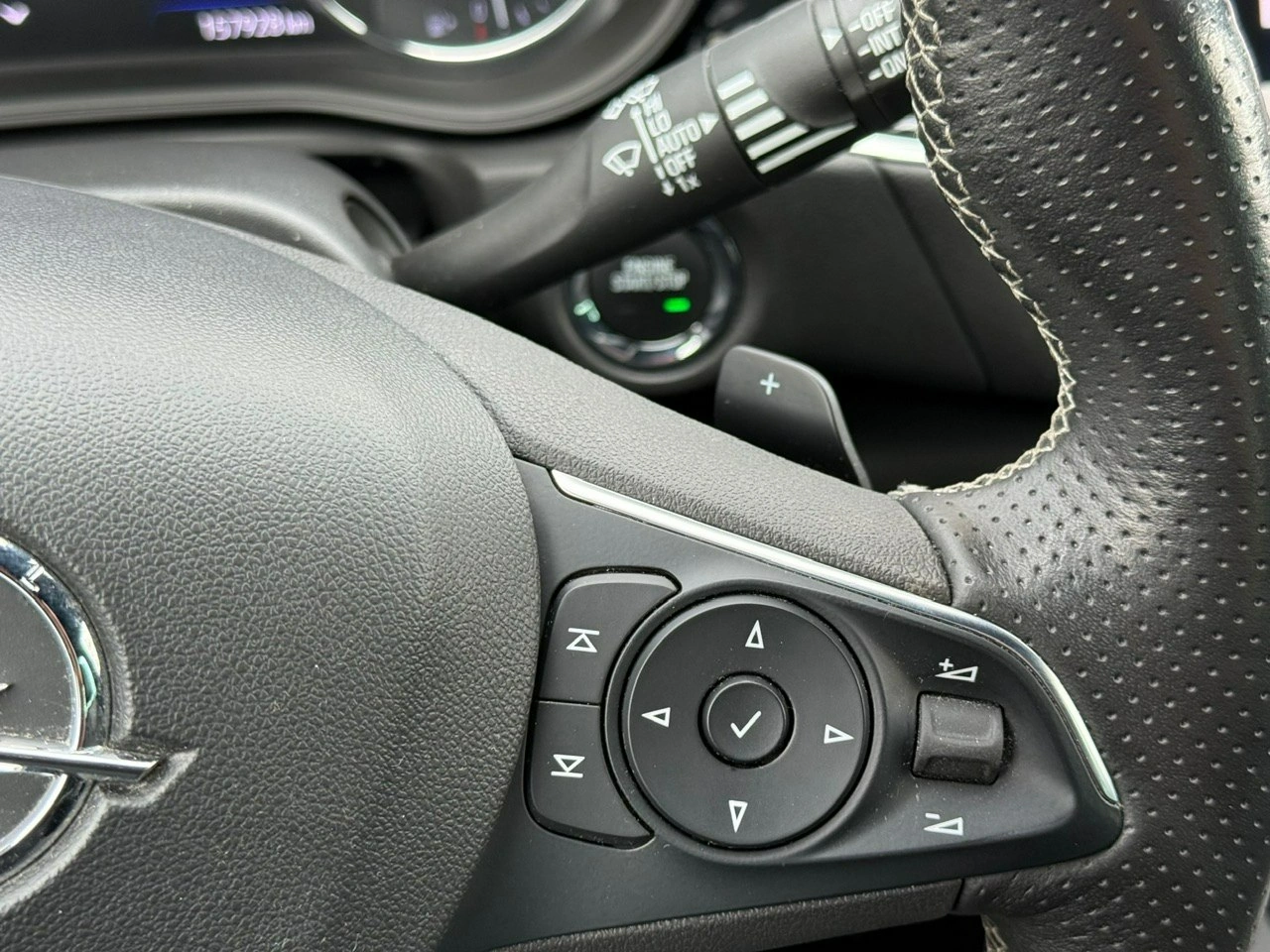 Opel Insignia - Zdjęcie 24