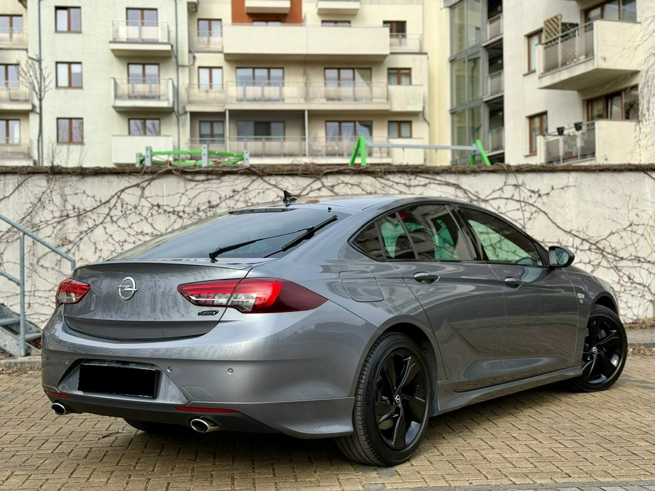 Opel Insignia - Zdjęcie 2