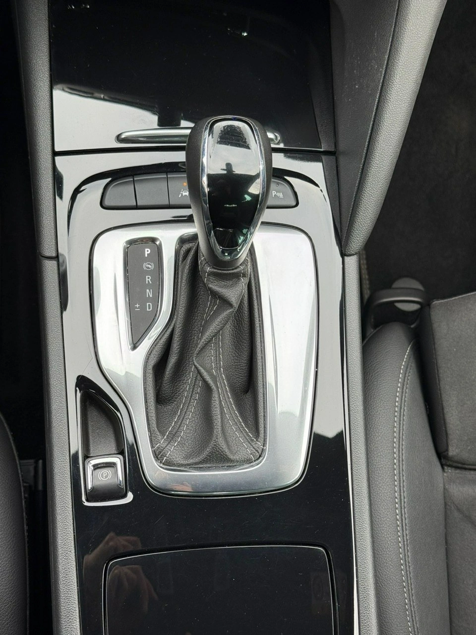 Opel Insignia - Zdjęcie 30