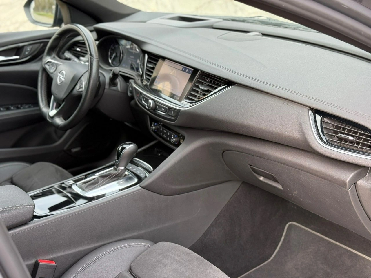 Opel Insignia - Zdjęcie 6