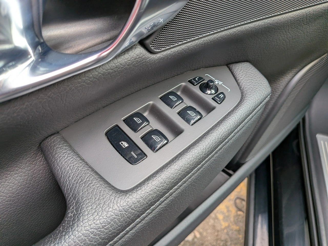 Volvo V90 - Zdjęcie 24