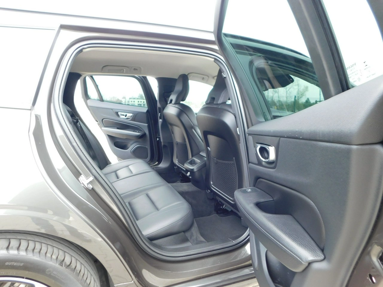 Volvo V60 - Zdjęcie 11