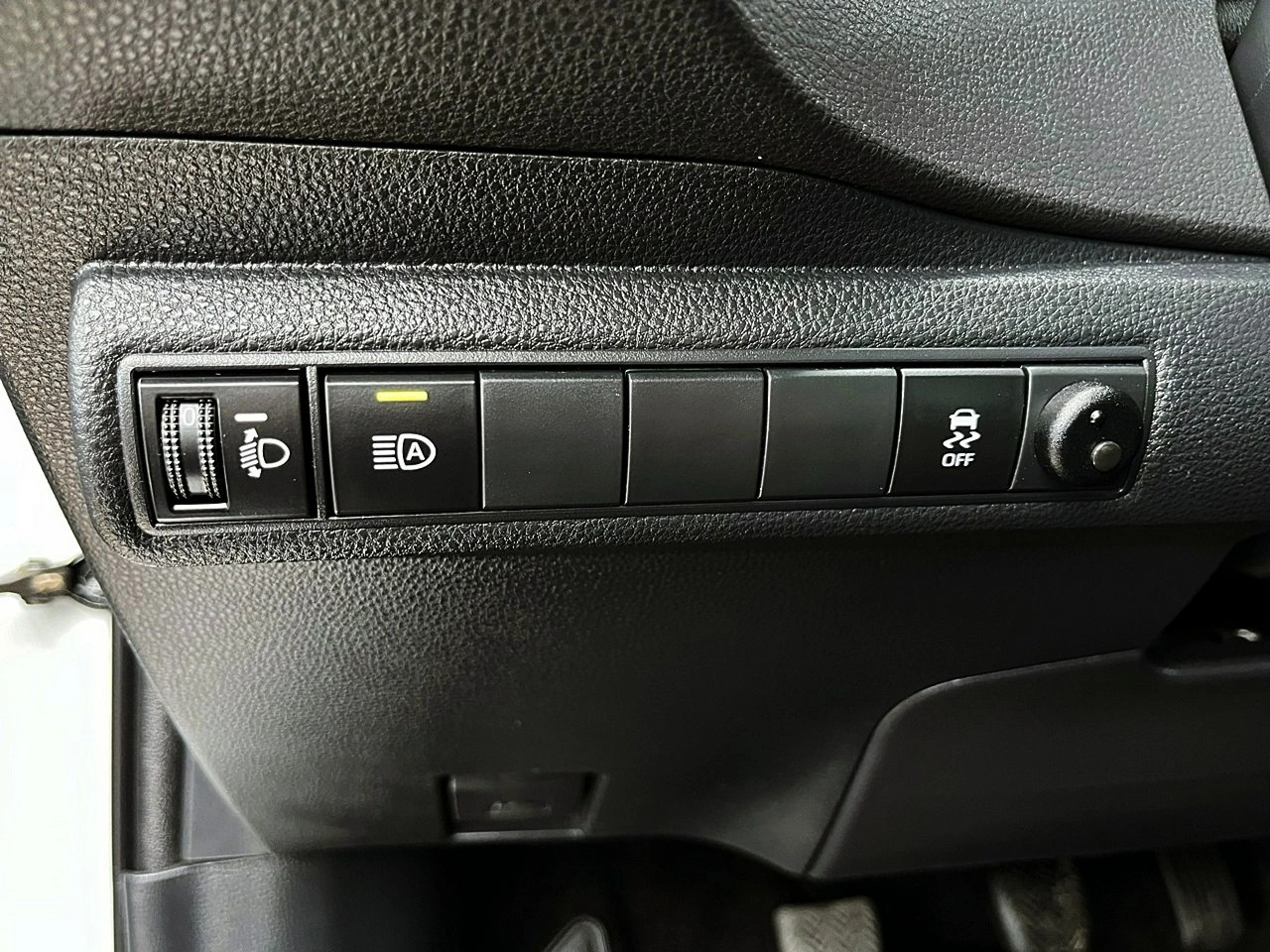 Toyota Corolla - Zdjęcie 17