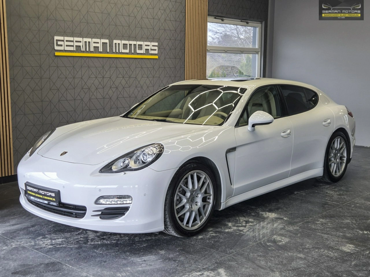 Porsche Panamera - Zdjęcie 10