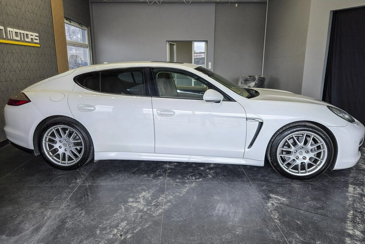 Porsche Panamera - Zdjęcie 12