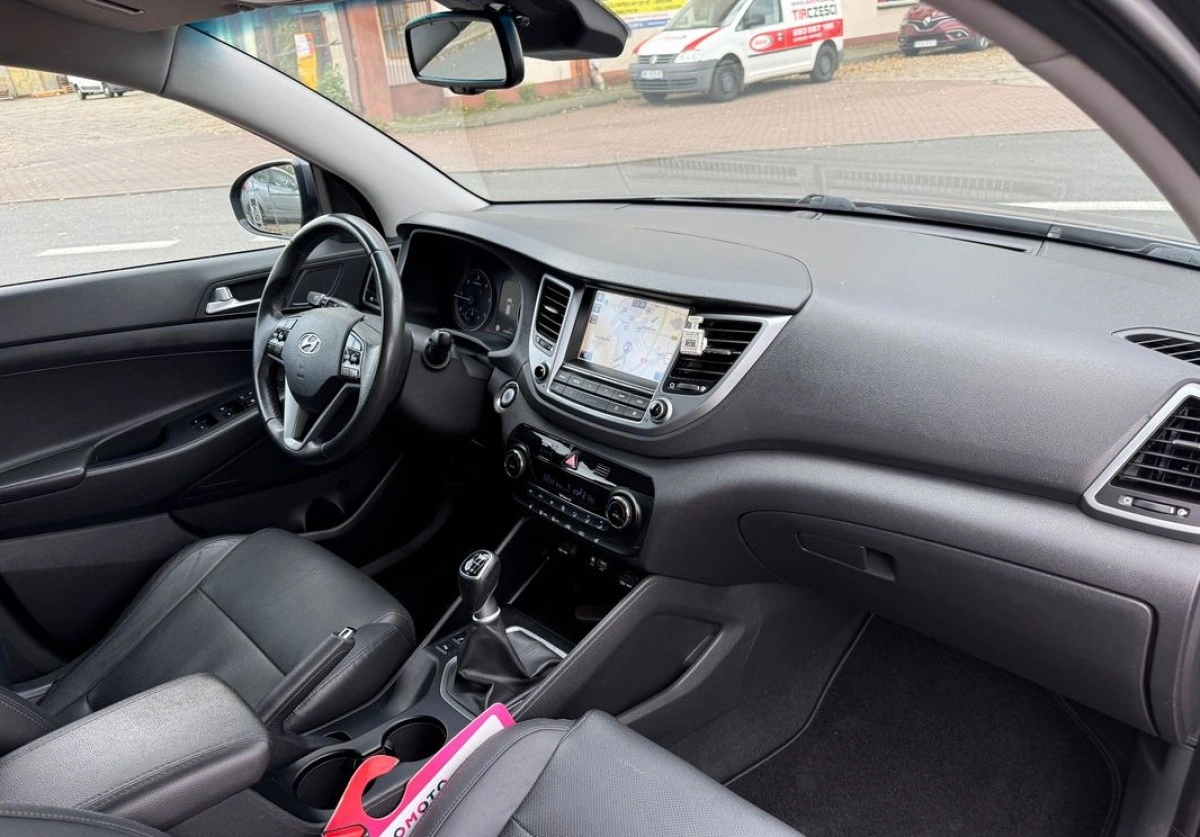 Hyundai Tucson - Zdjęcie 9