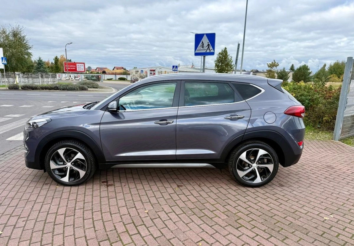 Hyundai Tucson - Zdjęcie 24