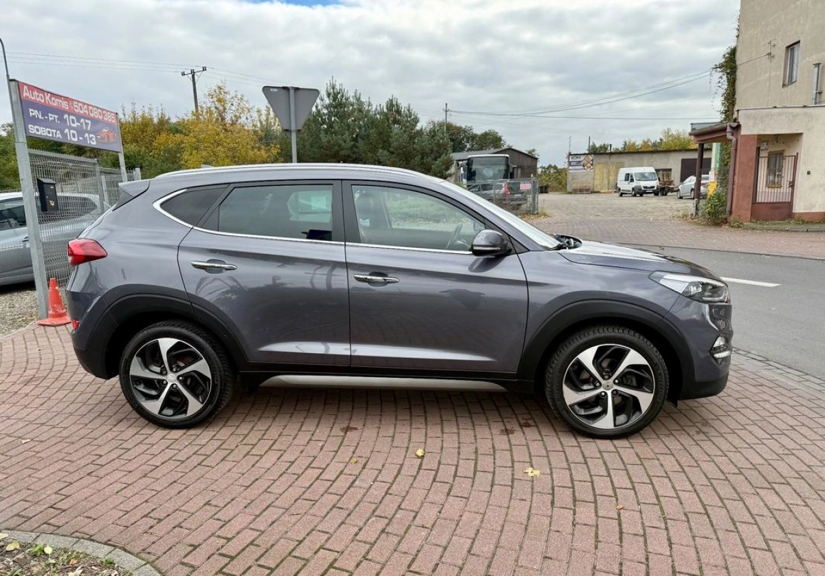 Hyundai Tucson - Zdjęcie 25