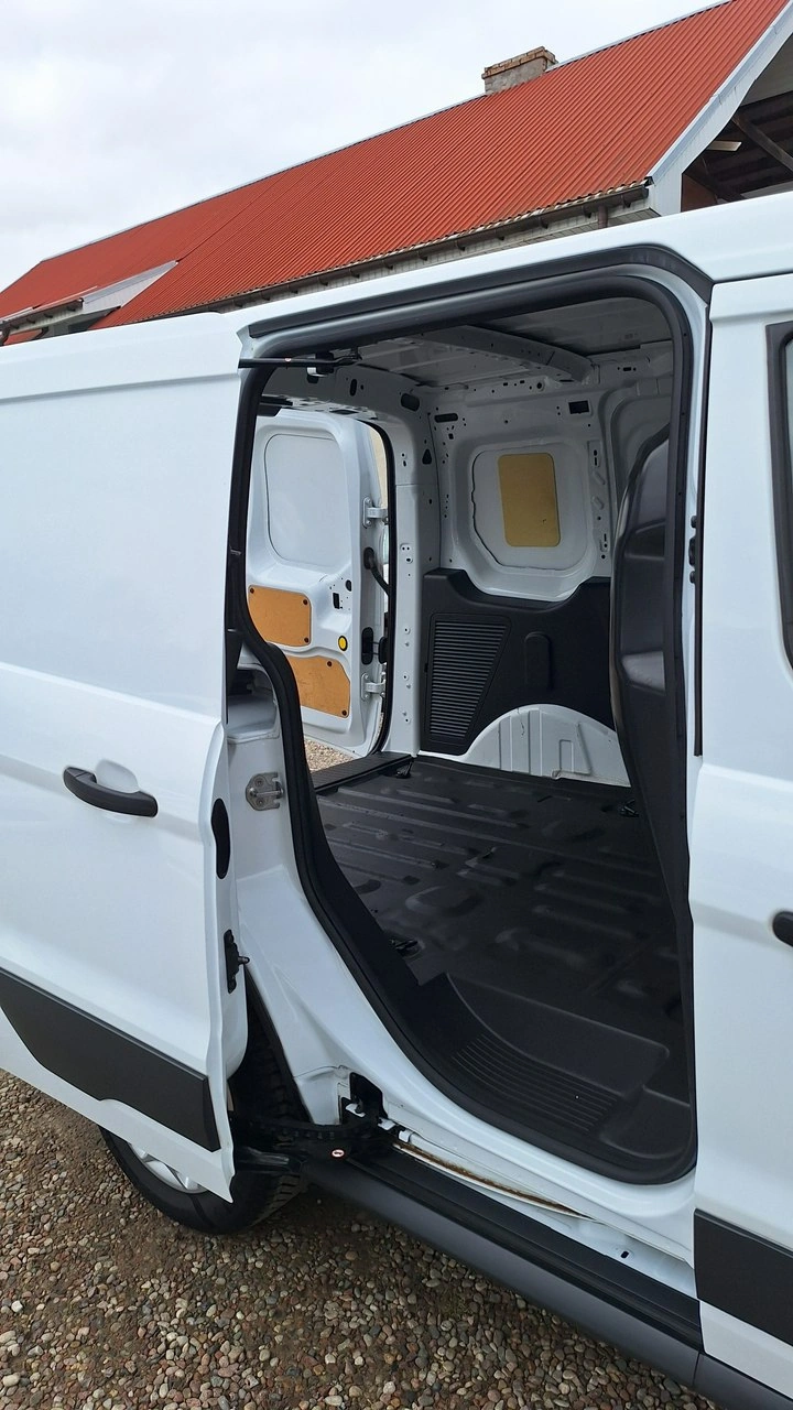 Ford Transit Connect - Zdjęcie 12