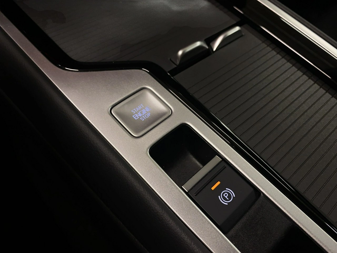 Volkswagen Passat Variant - Zdjęcie 35