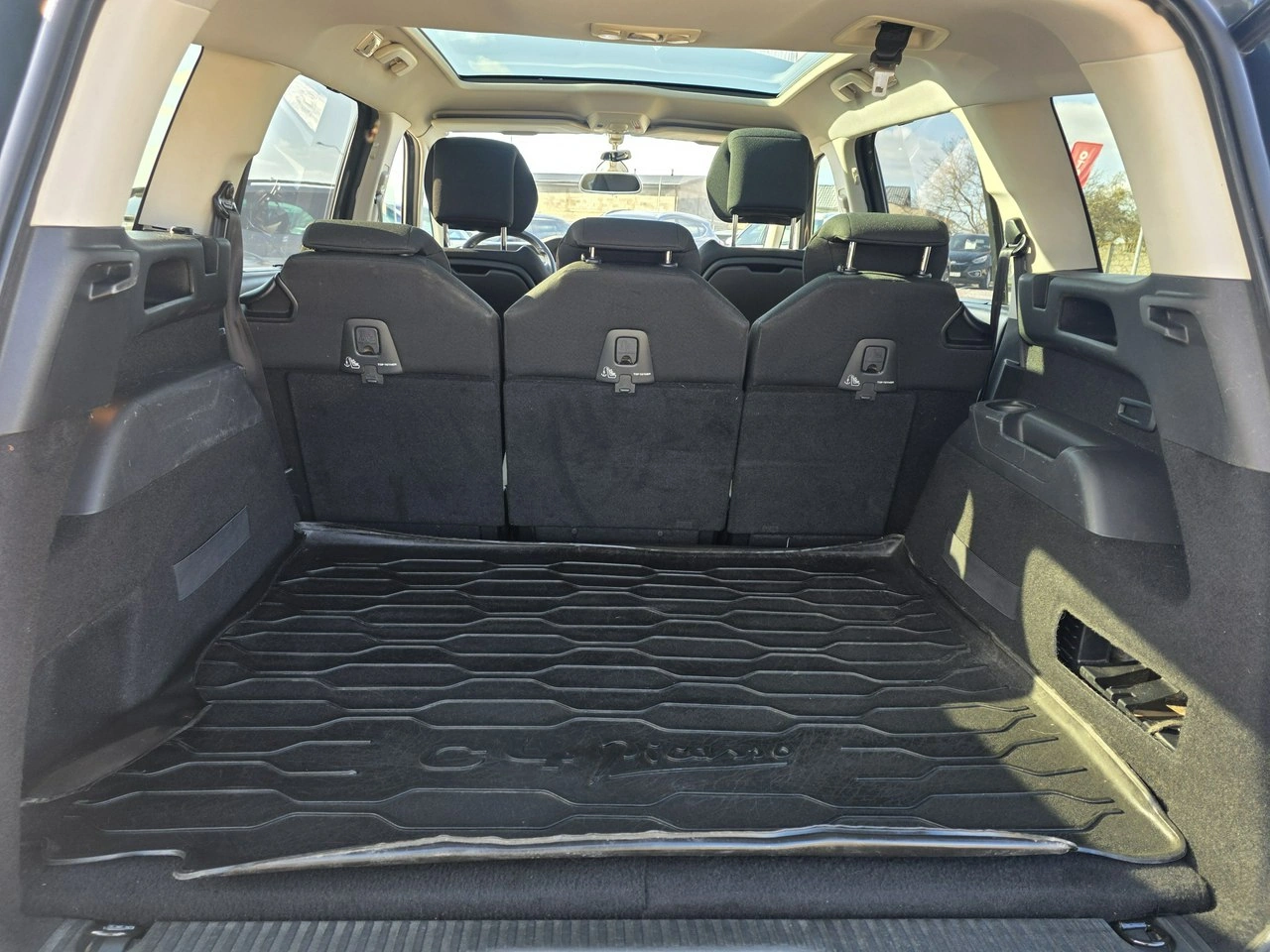 Citroën C4 Grand Picasso - Zdjęcie 17