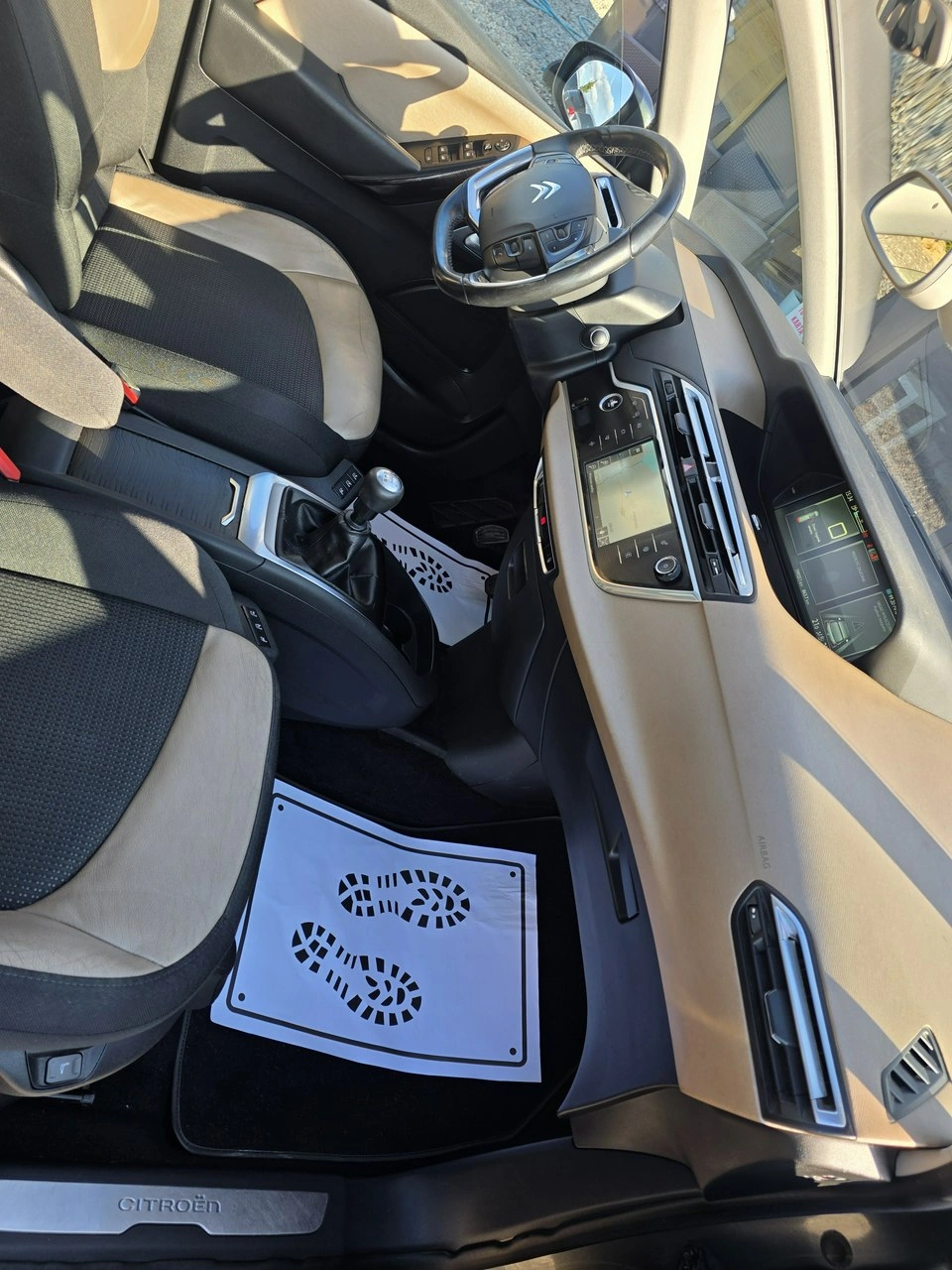 Citroën C4 Grand Picasso - Zdjęcie 30