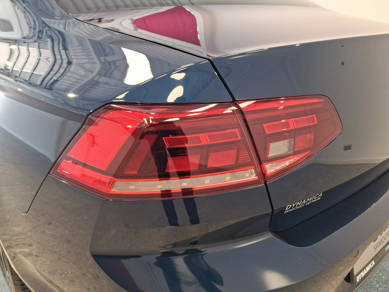 Volkswagen Passat - Zdjęcie 9