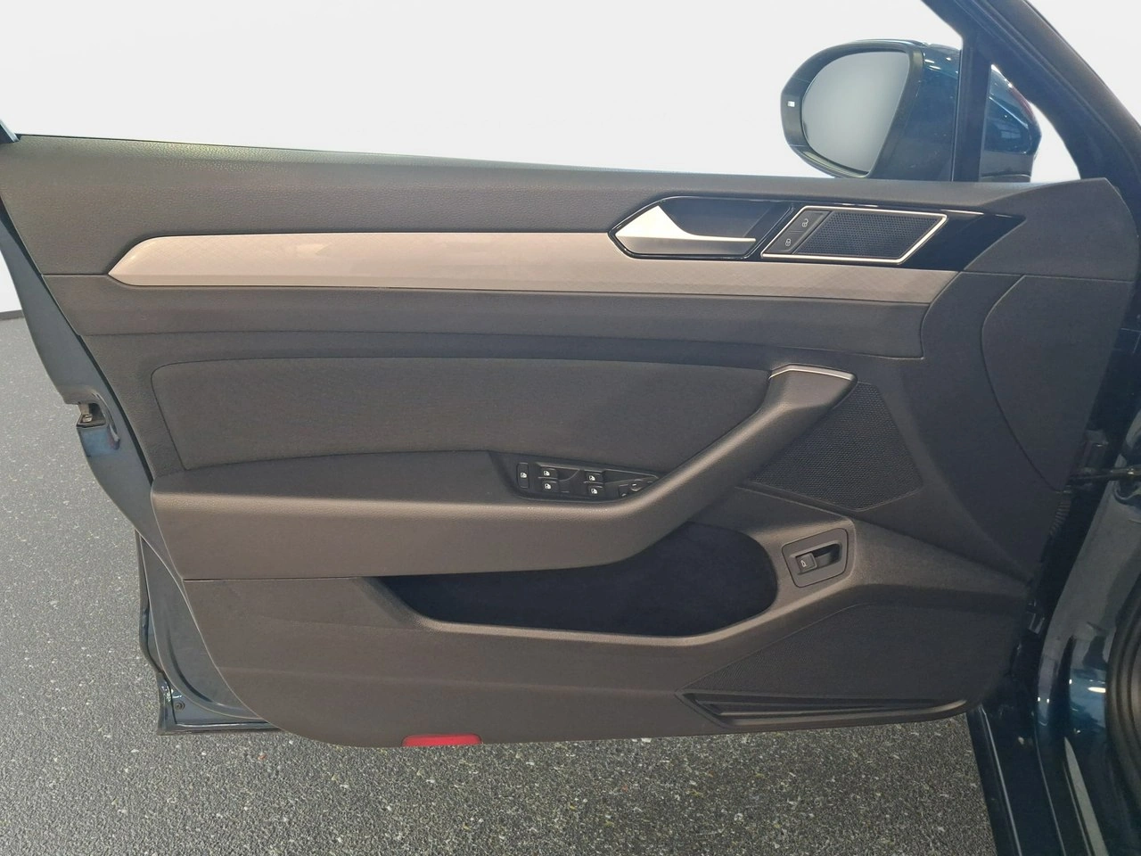 Volkswagen Passat - Zdjęcie 13