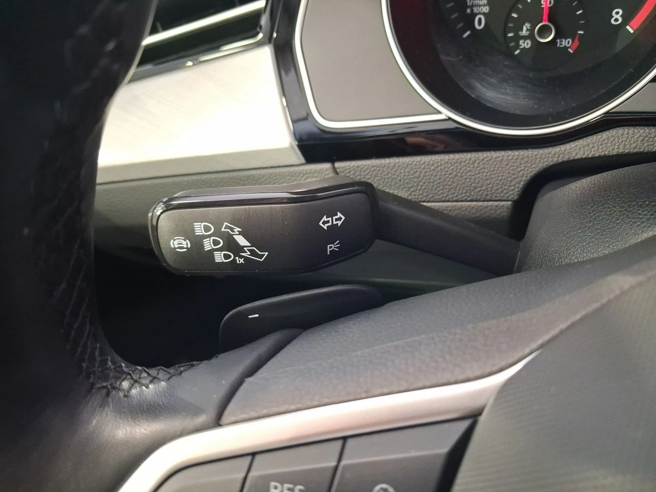 Volkswagen Passat - Zdjęcie 21