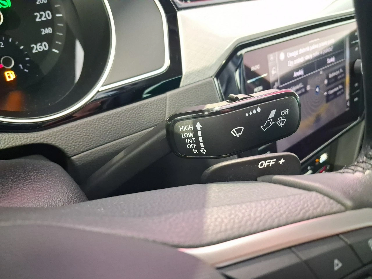 Volkswagen Passat - Zdjęcie 22