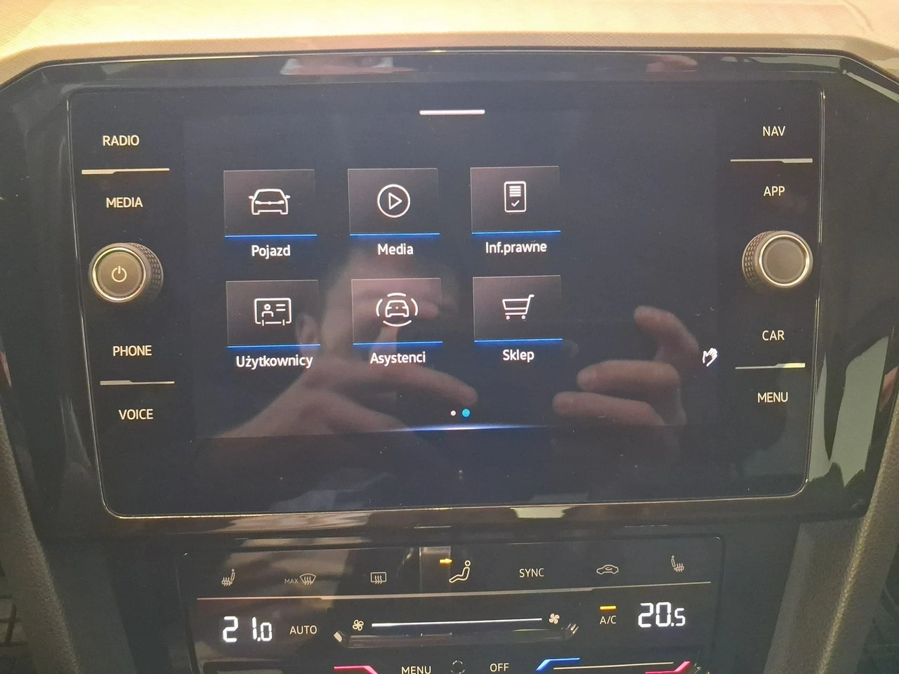 Volkswagen Passat - Zdjęcie 26