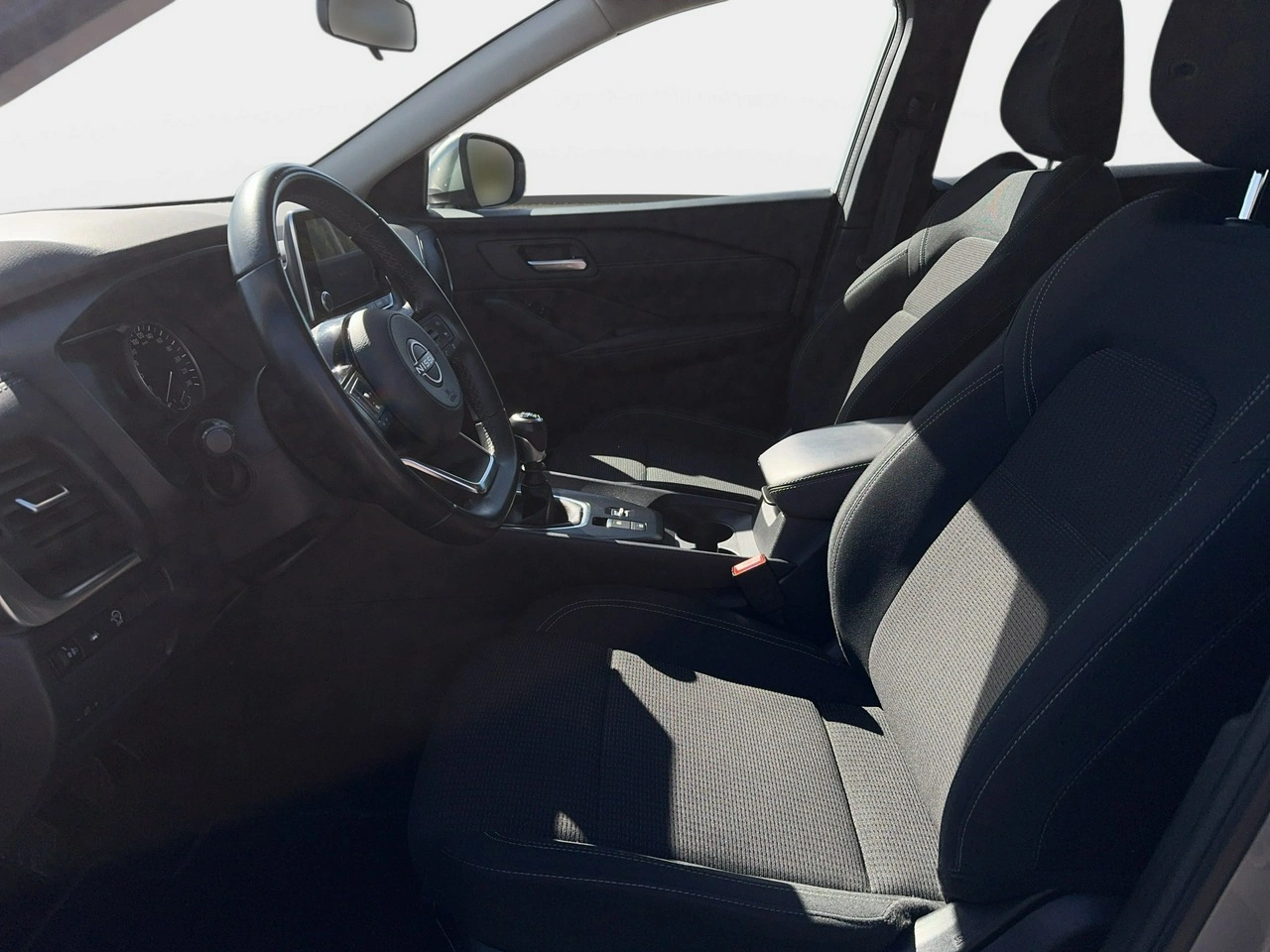 Nissan Qashqai - Zdjęcie 16