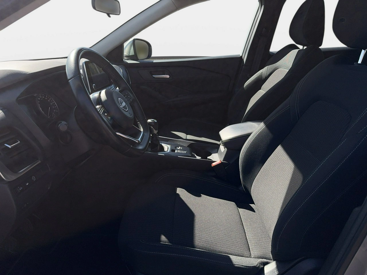 Nissan Qashqai - Zdjęcie 16