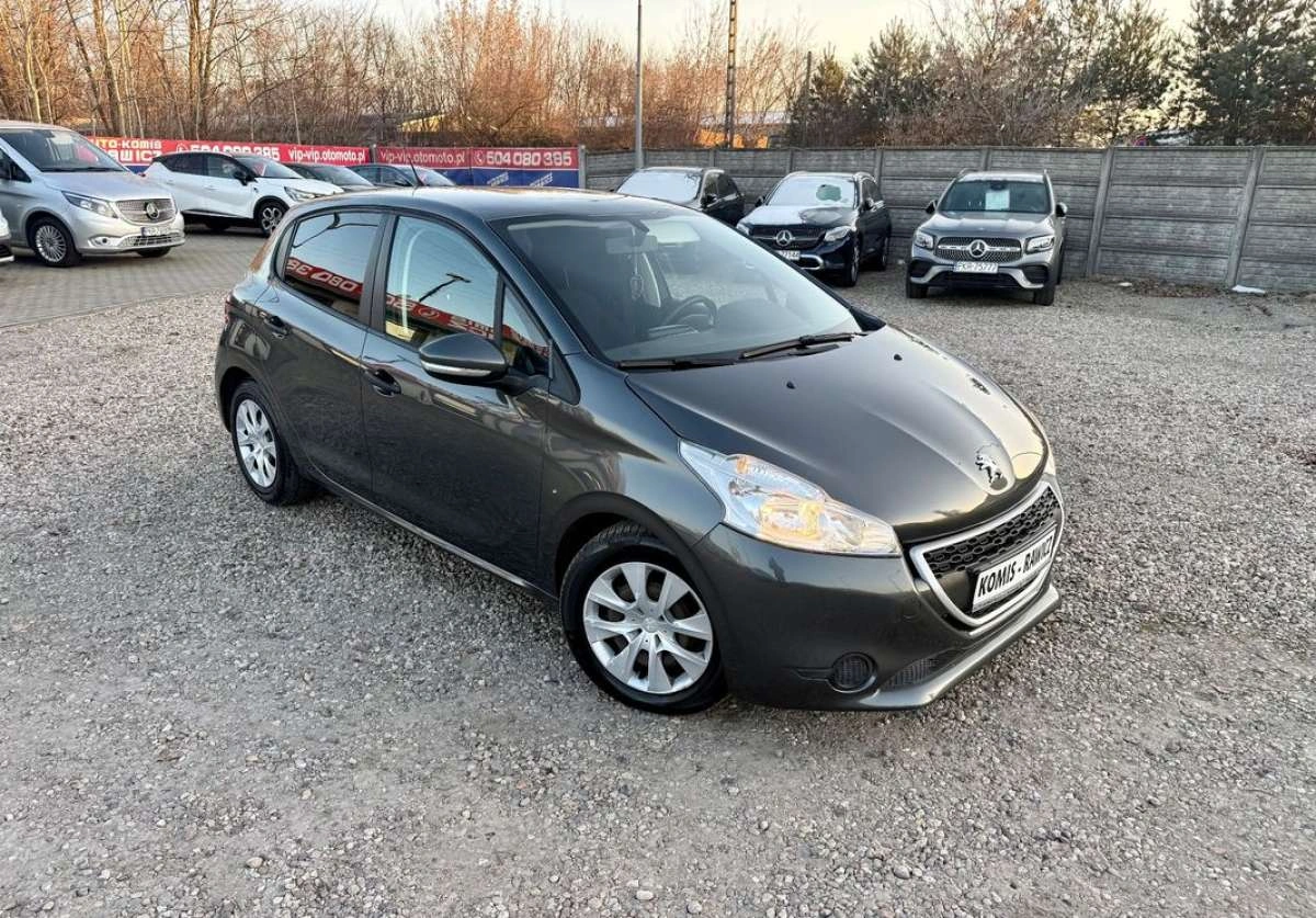 Peugeot 208 - Zdjęcie 3