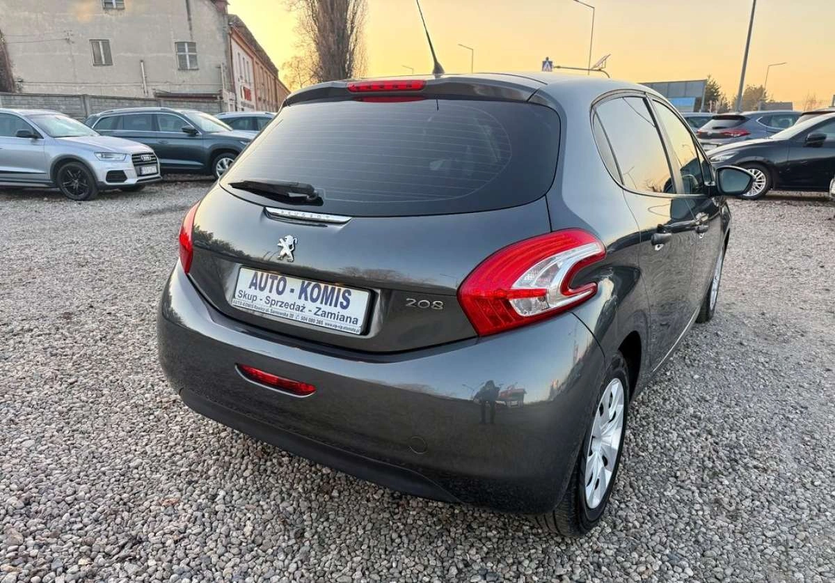 Peugeot 208 - Zdjęcie 19