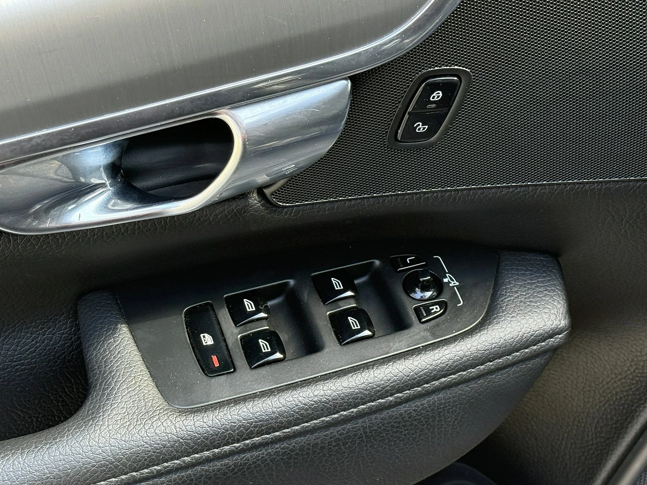 Volvo V90 - Zdjęcie 8