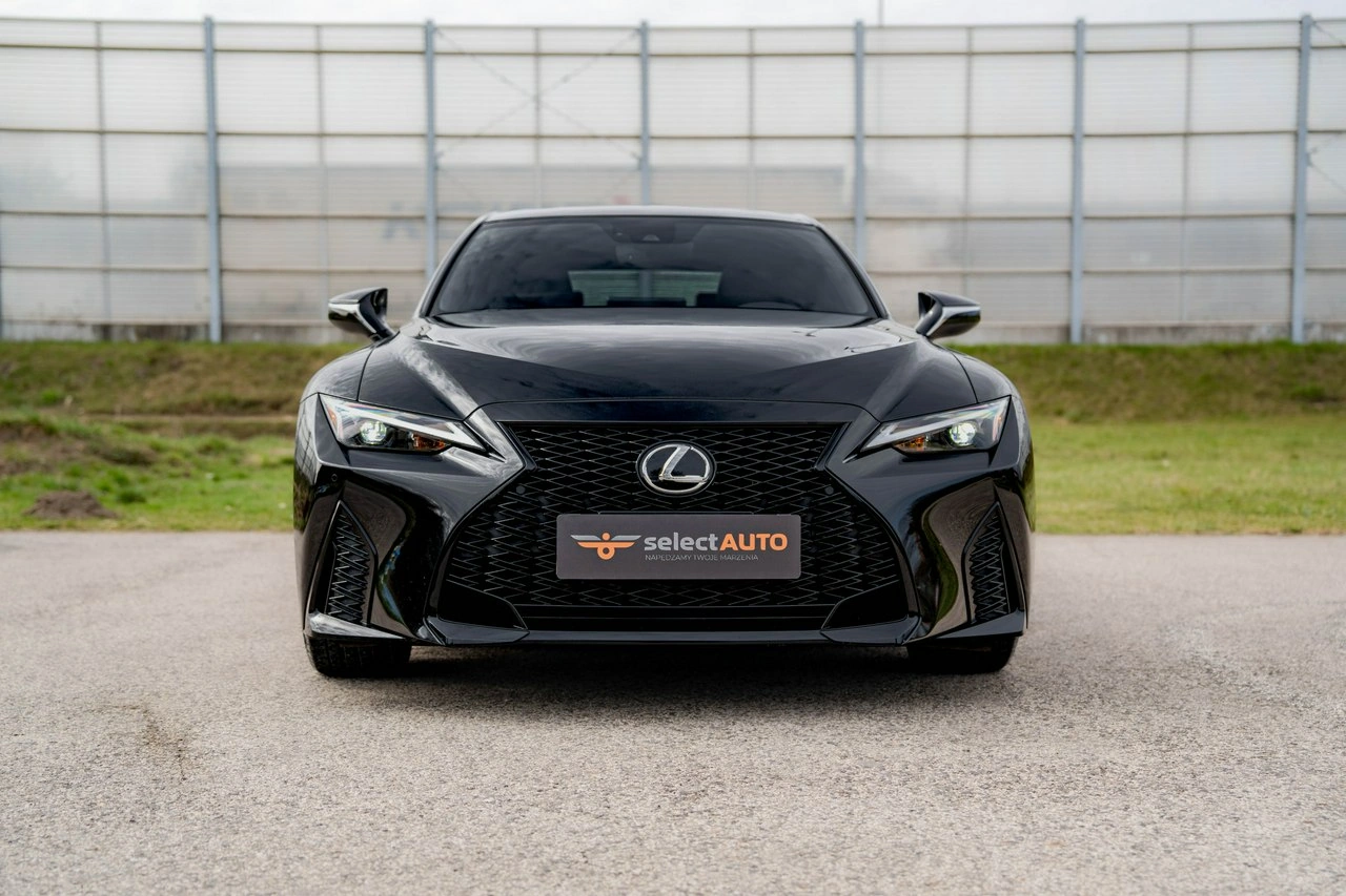 Lexus IS - Zdjęcie 1