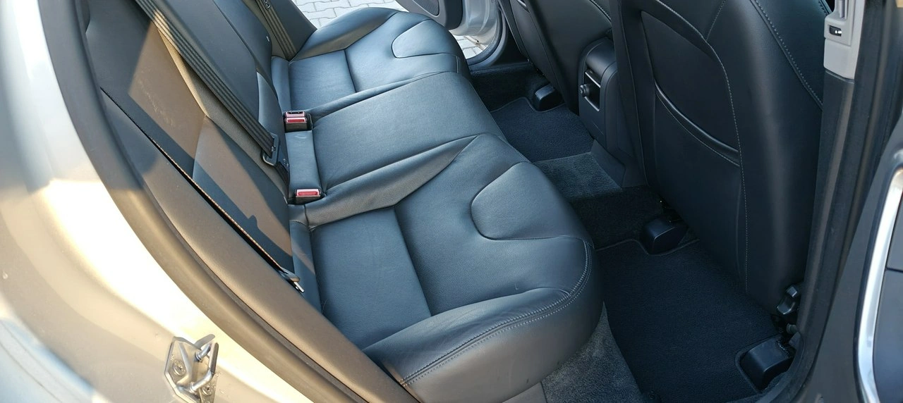 Volvo XC 60 - Zdjęcie 11