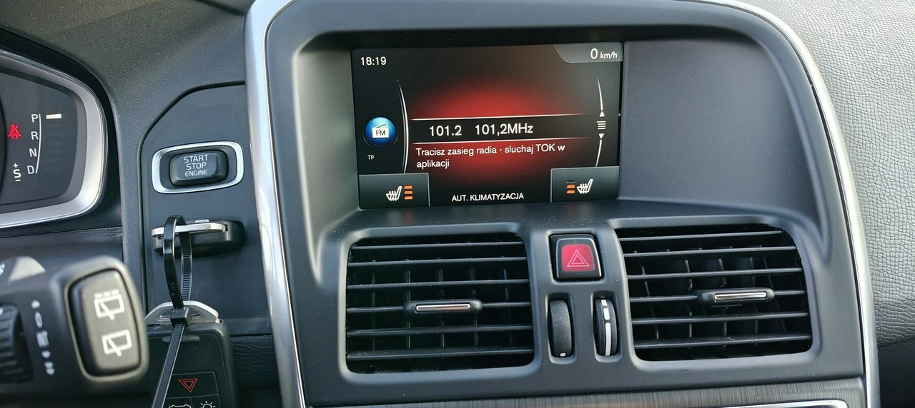 Volvo XC 60 - Zdjęcie 15