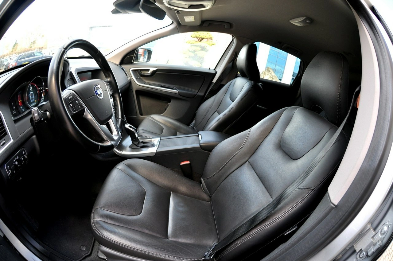 Volvo XC 60 - Zdjęcie 6