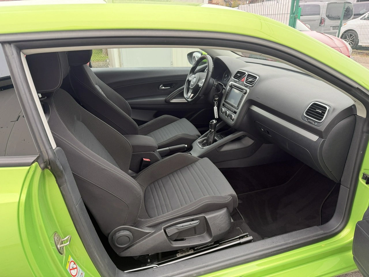 Volkswagen Scirocco - Zdjęcie 8