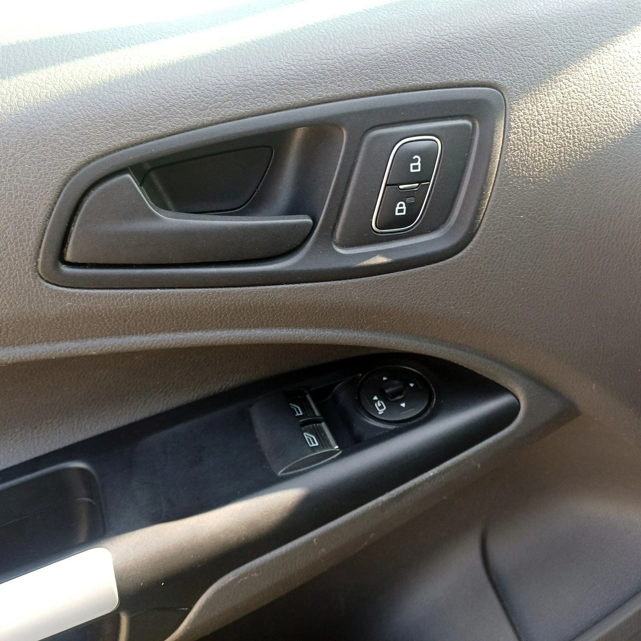 Ford Transit Connect - Zdjęcie 18