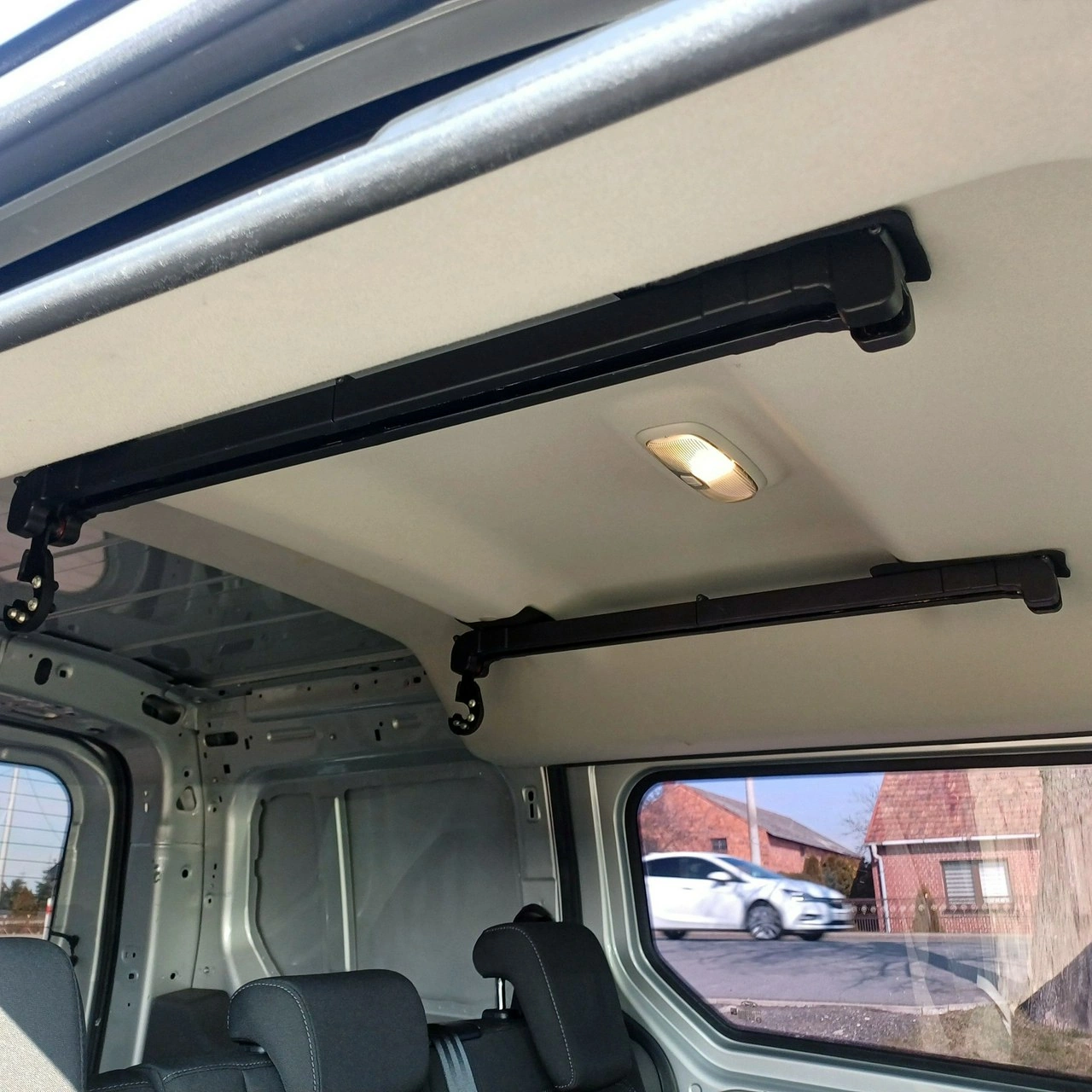 Ford Transit Connect - Zdjęcie 21