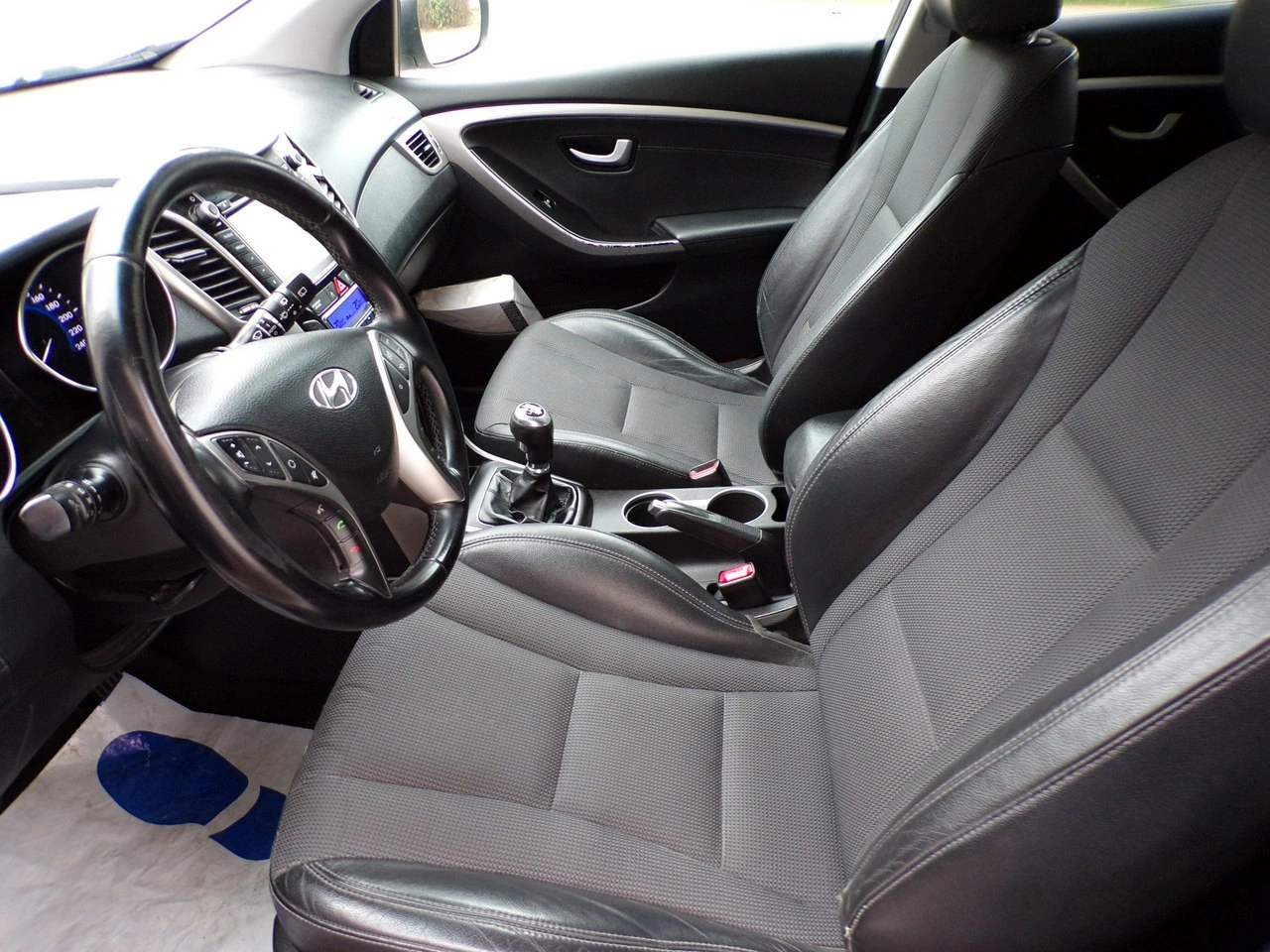 Hyundai i30 - Zdjęcie 17