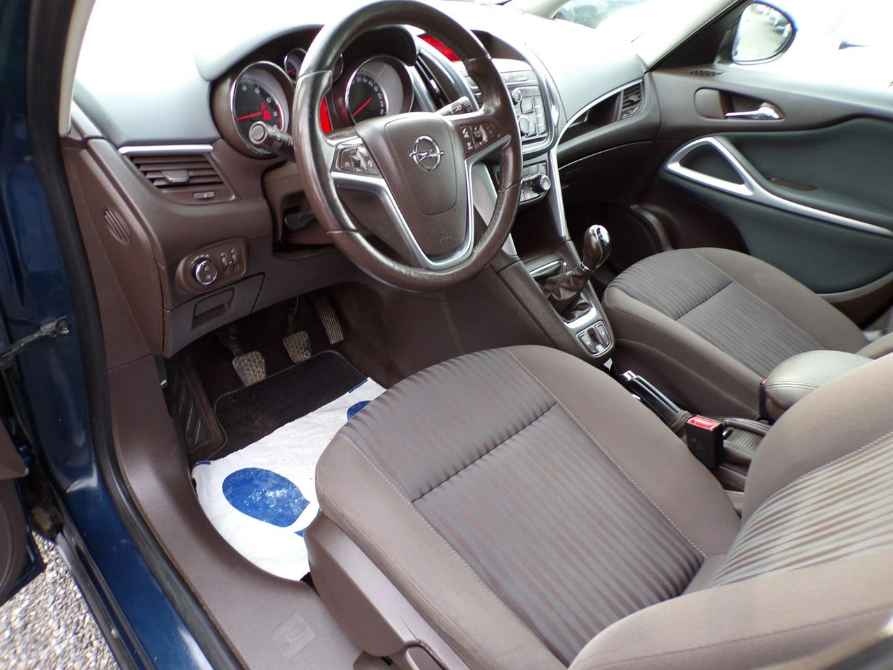 Opel Zafira - Zdjęcie 14