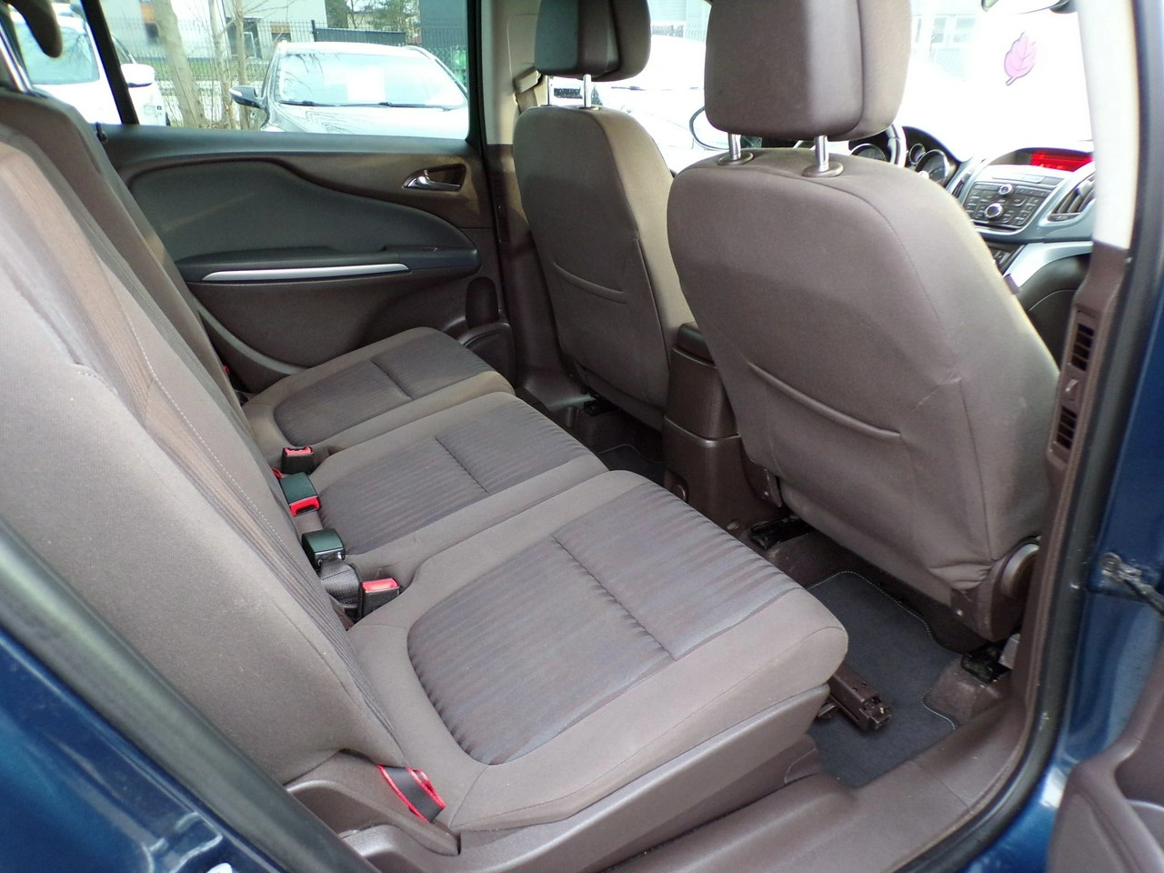 Opel Zafira - Zdjęcie 23