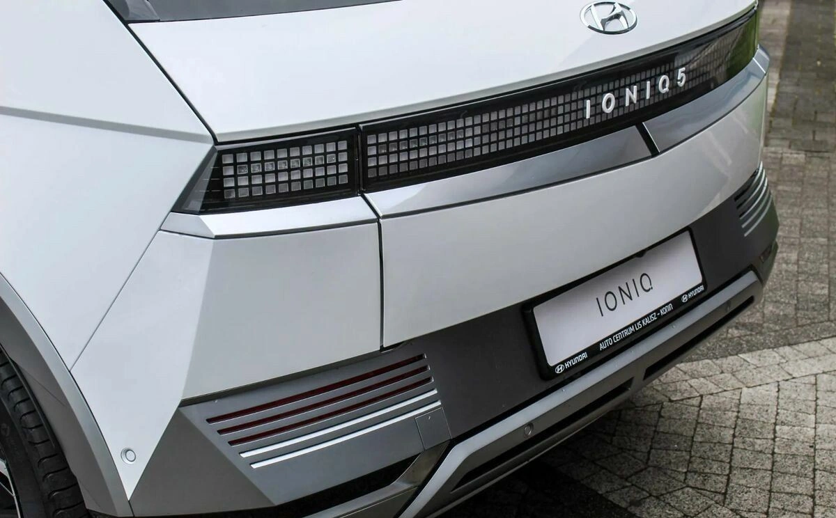 Hyundai IONIQ 5 - Zdjęcie 5