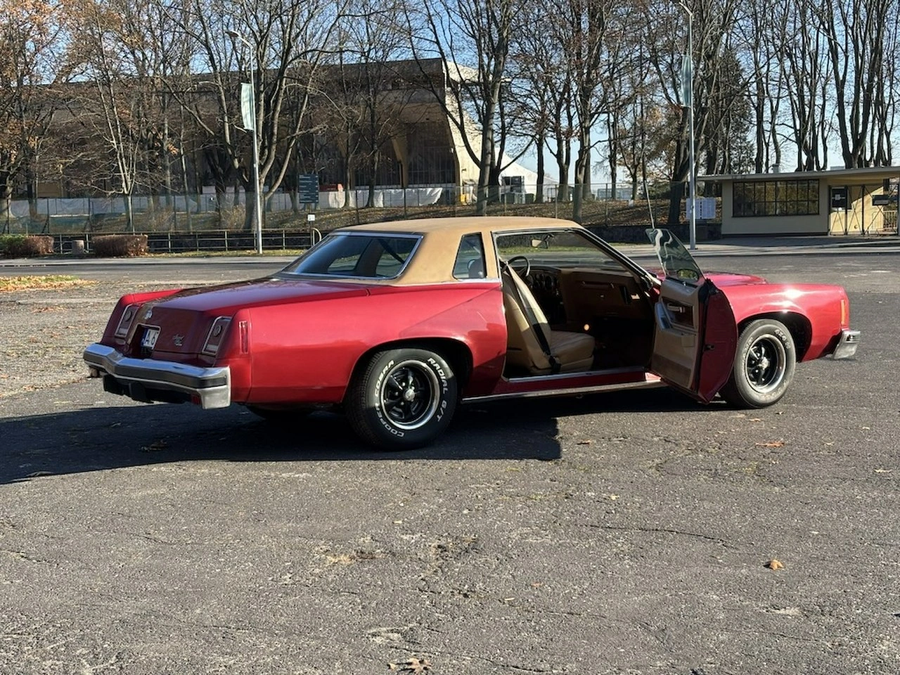 Pontiac Grand-Prix - Zdjęcie 34