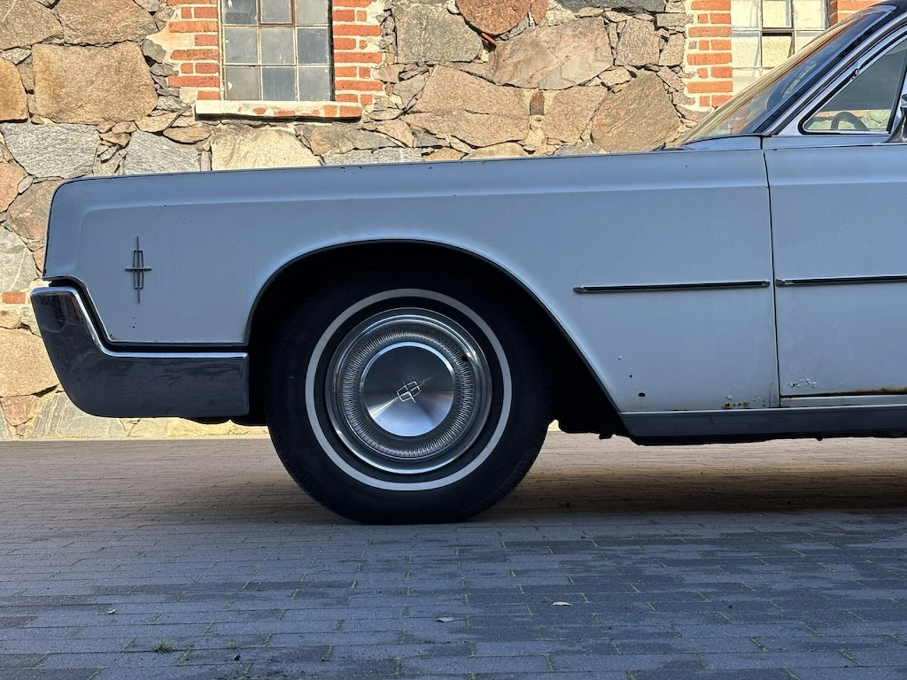 Lincoln Continental - Zdjęcie 26