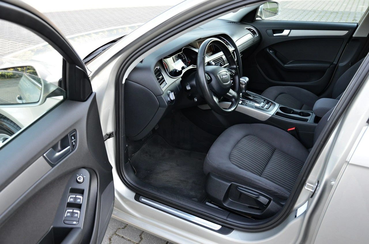 Audi A4 - Zdjęcie 25