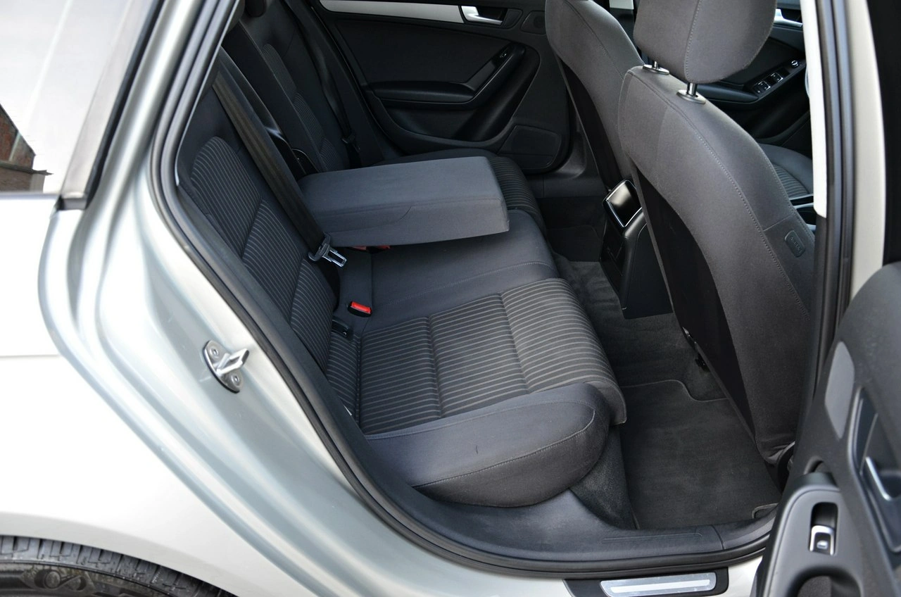 Audi A4 - Zdjęcie 32
