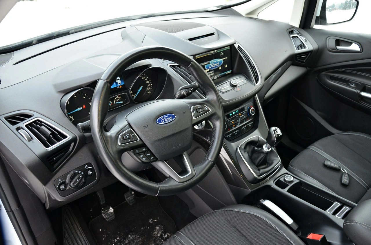 Ford C-MAX - Zdjęcie 28