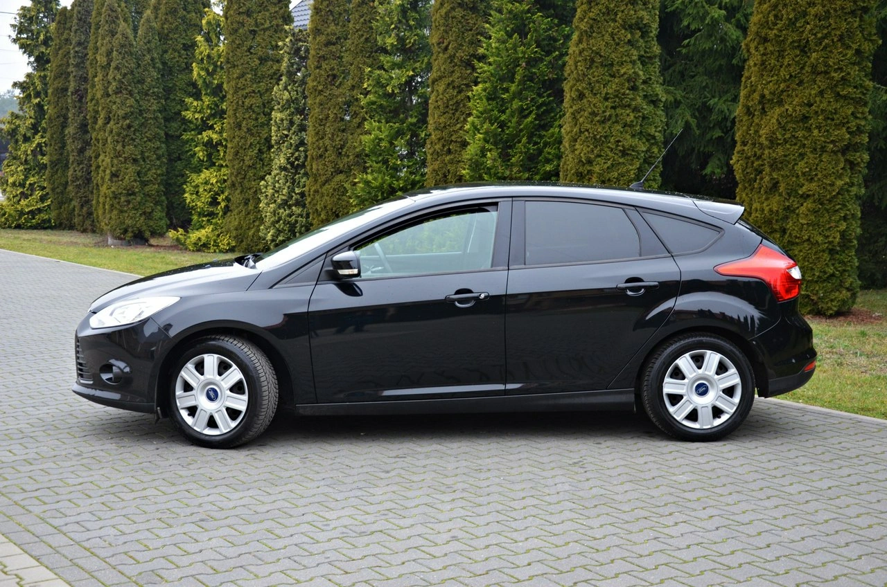 Ford Focus - Zdjęcie 17
